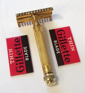 Vintage Gillette Safety Razor 1930 New Berkshire Sanitized & Polished 2 Blades - Picture 1 of 6