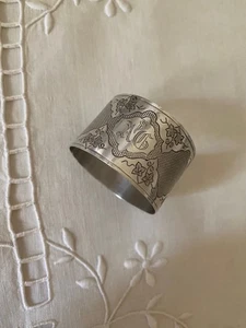 Magnifique Rond de Serviette en Argent Massif/ Monogramme  "A G " - Imagen 1 de 12