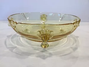 Elegant Glass Heisey Empress Sahara Yellow 11" Lions Head Bowl - Picture 1 of 8