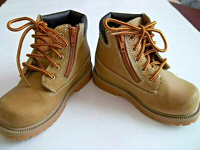 Smartfit 儿童 男孩 学步儿童 防水 系带 & 拉链 高帮 棕褐色 鞋码 8 — 第 1/4 张图片