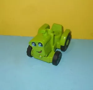 Fisher Price Little People Helpful Harvester Tractor Bumble Front Toy - Picture 1 of 2