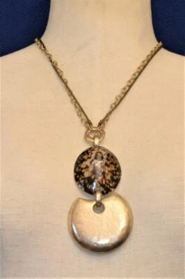 Pendente Conchiglia Limpet In Argento Firmato CHICO'S Su Catena Doppia Da 32" - Immagine 1 di 3