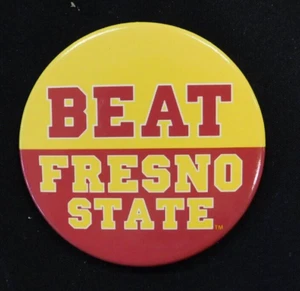 USC Trojans Beat Fresno State 2" Souvenir Button University Southern California - Picture 1 of 2