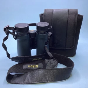 Nikon Monarch 8x42 6.3° Waterproof Binoculars w/Case (3D) MO#8765 - Picture 1 of 12