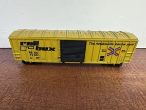 Caja de rieles Athearn escala HO puerta corredera vagón de carga RBOX 10001 con acopladores Kadee - Imagen 1 de 6