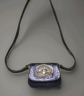 BOLSO BANDOLERA PEQUEÑO AZUL OSCURO KATHY VAN ZEELAND CON ESTAMPADO DE COCODRILO Foto 1 de 4
