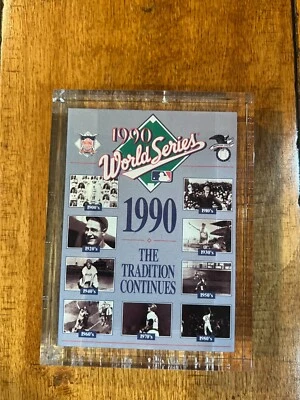 1990 MLB BASEBALL WORLD SERIES PAPERWEIGHT VIP PACKAGE PICTURES REDS VS A'S - Image 1 of 2