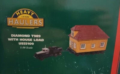 Corgi Heavy Haulers Diamond T989 with House Load 1:50 Die-Cast Replica Toy Truck - Image 1 of 4