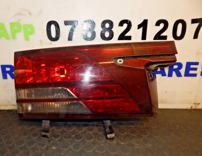 GENUINA LUZ TRASERA IZQUIERDA LADO PASAJERO TOYOTA PREVIA NSR 2000-06 Foto 1 de 4