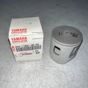 GENUINE YAMAHA PISTON STD OEM 4XM-11631-30-D0 (97-01 YZ125) (D TYPE) - Picture 1 of 9