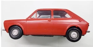 POCHER Torino FIAT 127 Rosso Amaranto scala 1:12 con alloggiamento 2 batterie - Foto 1 di 7