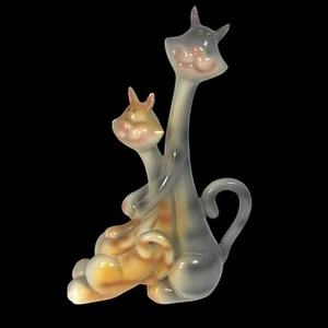 Estatuilla de resina de cuello largo para gatos de 6,5" abrazando acurrucándose sonriendo - Imagen 1 de 7
