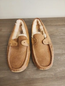 Ugg Moccasin Loafer Slippers Womens Size 8 - Picture 1 of 5