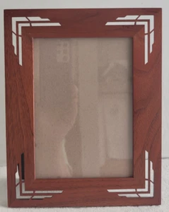 VINTAGE AMERIGO LASERCRAFT U.S.A. PICTURE FRAME 5" X 7" WOOD - Picture 1 of 4