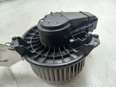 TOYOTA RAV4 XLE 13-14 2,5 L TRACCIÓN DELANTERA A MOTOR SOPLADOR AC  Foto 1 de 4