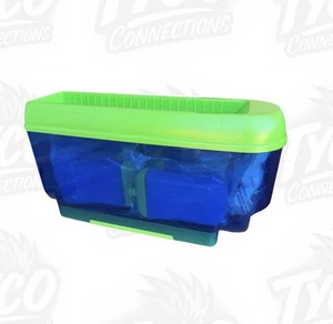 Dispensador de bebidas con botellas reutilizables - Imagen 1 de 4