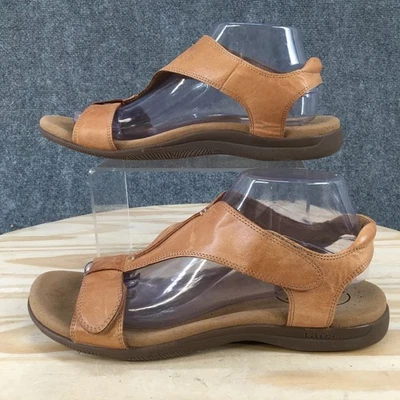 Sandalias Taos para mujer 10 The Show informales TStrap con cordones planas de cuero marrón Foto 1 de 4