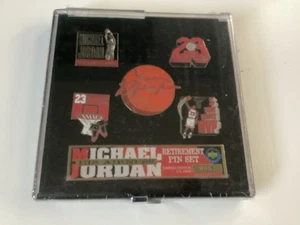 Michael Jordan UDA RETIRED PIN SET LTD 23.000 - Bild 1 von 1