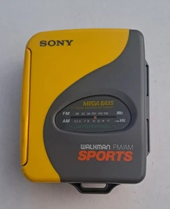 Sony Walkman WM-SXF33 Sport Portable AM/FM Radio Stéréo Cassette Lecteur Bande ! - Photo 1/11