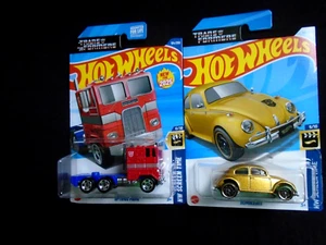 Hot Wheels HW Screen Time Transformers Optimus Prime And Bumblebee - Picture 1 of 1