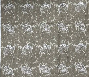 MODA Fabrics Pattern #1844 TULIP 1875 A Morris Garden Barbara Brackman 2 yards - Picture 1 of 3