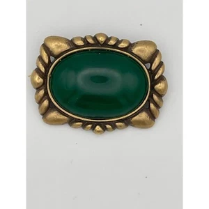 Vintage Monet Brooch Green Faux Stone Gold Tone Rectangle Setting 1.5" - Picture 1 of 6