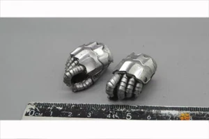 COOMODEL NS018 1/6 Scale Nightmare - King of Empire Hands Model B - Picture 1 of 1