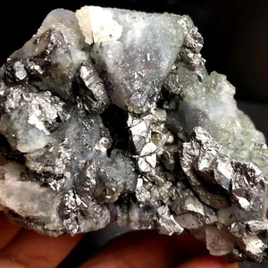 221g 1PC NATURAL Fantastic Cubic FLUORITE QUARTZ Crystal &Iron ore d33 - Picture 1 of 8