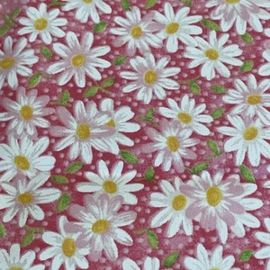 Daisy Floral Cotton Fat Quarter 18”x21”New - Picture 1 of 2