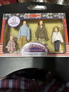 Melissa & Doug ,Victorian Doll Family ,Dollhouse Accessories, 4 Dolls - Picture 1 of 5