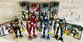 Bionicle Piraka: 8900 , 8901 , 8902 , 8903 w/Canisters & Manuals.  Complete .
