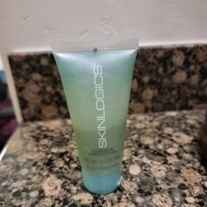 BeautiControl Skinlogics Facial Scrub 2.6 Oz Discontinued Green - New - Picture 1 of 4