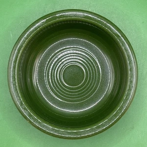 Frutero verde bosque vintage de los años 50 Fiesta HLC EE. UU. - 4,75" W x 1,5" T - Imagen 1 de 9