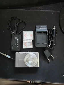 Sony Cybershot DSC-W810 20.1MP Digital Camera -2 Batt+car Charger*SD Card Read - Picture 1 of 18