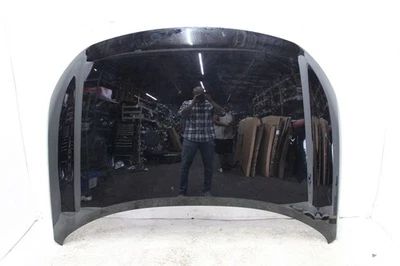 2026 NISSAN PATHFINDER Hood Black Scratches - Изображение 1 из 4