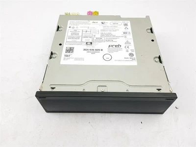 2021 VOLKSWAGEN T-ROC SATELLITE NAVIGATION SAT NAV CD UNIT 3G5035820B - Image 1 of 4