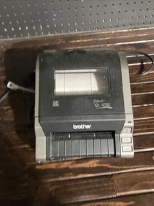 BROTHER P-Touch QL-1050 stampante termica diretta etichette taglierina automatica - Foto 1 di 4