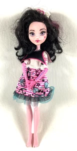 Monster High Draculaura Shriekwreaked LESEN unvollständige Haare - Bild 1 von 9