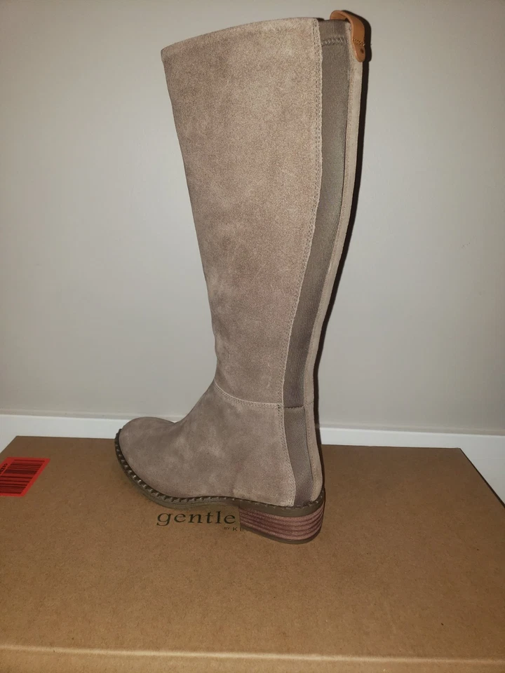 Bota de montar GENTLE SOULS By KENNETH COLE para mujer color topo negro tacón bloque talla 6,5 Foto 1 de 3