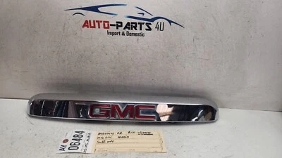 2009 2016 GMC ACADIA TAILGATE LIFTGATE TRIM CHROME MOLDING W/CAMERA OEM AY06484 - Imagem 1 de 4