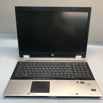 HP EliteBook 8730w 17" Silver Laptop READ - Image 1 of 4
