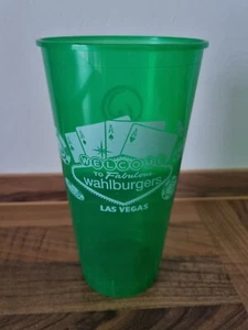 Mark Wahlberg Wahlburgers Becher Cup Trinkbecher - Bild 1 von 2