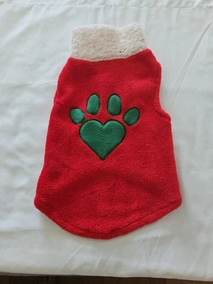 SUÉTER PERRO NAVIDAD ROJO CON PATA VERDE TALLA MEDIANA Foto 1 de 4