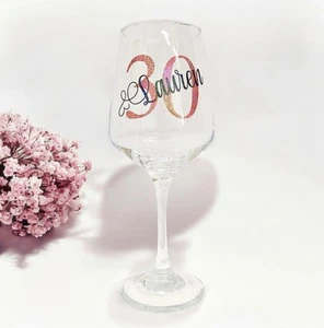 Personalised 30th Birthday Gifts For Her Wine Glass Mum Auntie Sister BestFriend - Picture 1 of 22