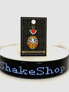 Hard Rock Cafe TOKYO 東京 Daruma Guitar Pin - Picture 1 of 2
