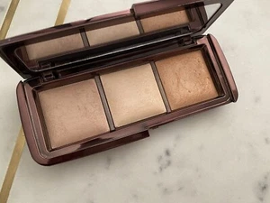 Hourglass Ambient Lighting Palette Volume I 3.3g x3 Shades Preowned - Picture 1 of 6