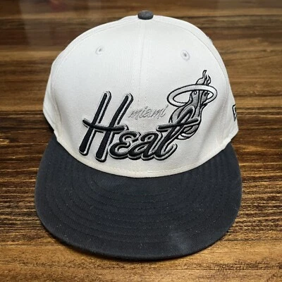 Gorra Miami Heat New Era Snap Back Hardwood Classics negra blanca NBA Foto 1 de 4