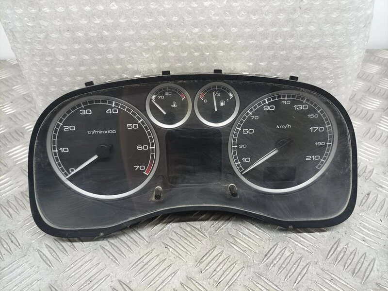 9646742280 4506515 Instrument Panel for PEUGEOT 307 (S1) XR 2001 - Image 1 of 4