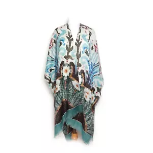 Barcelona Art Merino Wool Travel Cape (Turquoise) by Namaskar - Foto 1 di 3