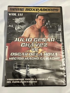 Oscar De La Hoya Vs Julio Cesar Chavez Boxing - Picture 1 of 3